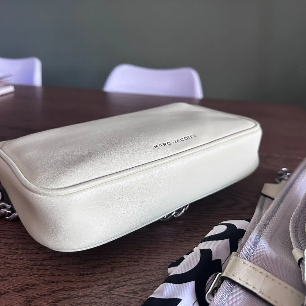 NWT! New Marc Jacobs J Marc Shoulder Bag -Smooth leather -Tender Yellow